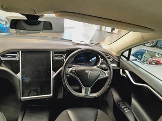 2016 Tesla Model S - Thumbnail
