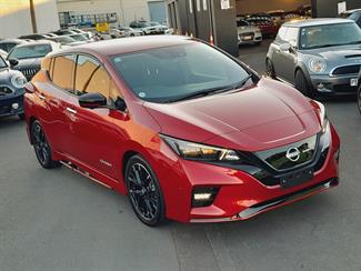 2022 Nissan Leaf - Thumbnail