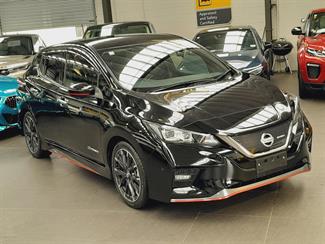2018 Nissan Leaf - Thumbnail