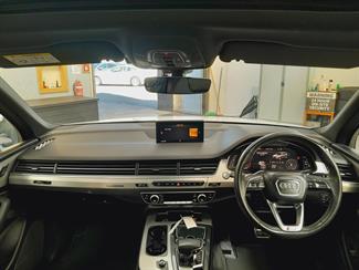 2017 Audi Q7 - Thumbnail