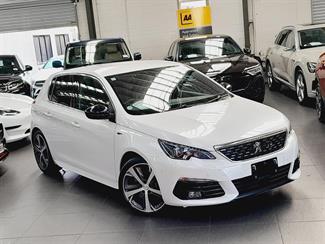 2018 Peugeot 308 - Thumbnail