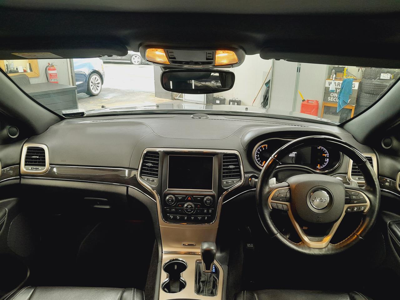 2017 Jeep Grand Cherokee