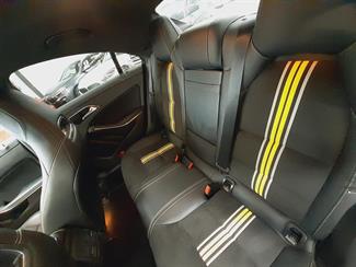 2013 Mercedes-Benz CLA 250 - Thumbnail