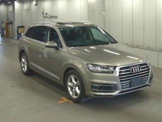 2017 Audi Q7 - Thumbnail