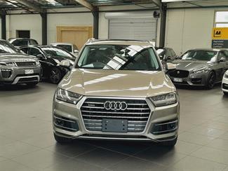 2017 Audi Q7 - Thumbnail