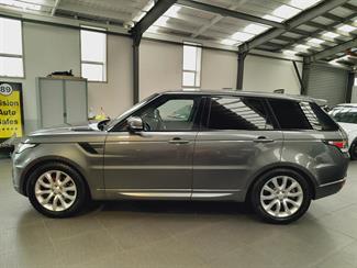 2018 Land Rover Range Rover Sport - Thumbnail