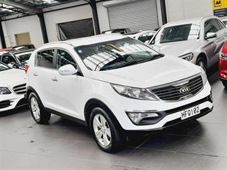 2014 Kia Sportage - Thumbnail