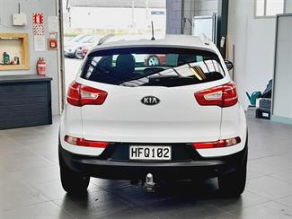 2014 Kia Sportage - Thumbnail