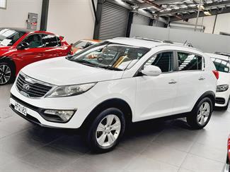 2014 Kia Sportage - Thumbnail