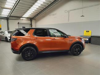 2020 Land Rover Discovery Sport - Thumbnail