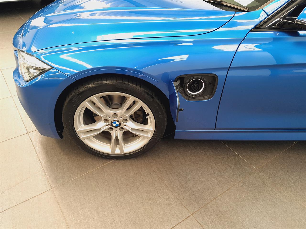 2016 BMW 330e