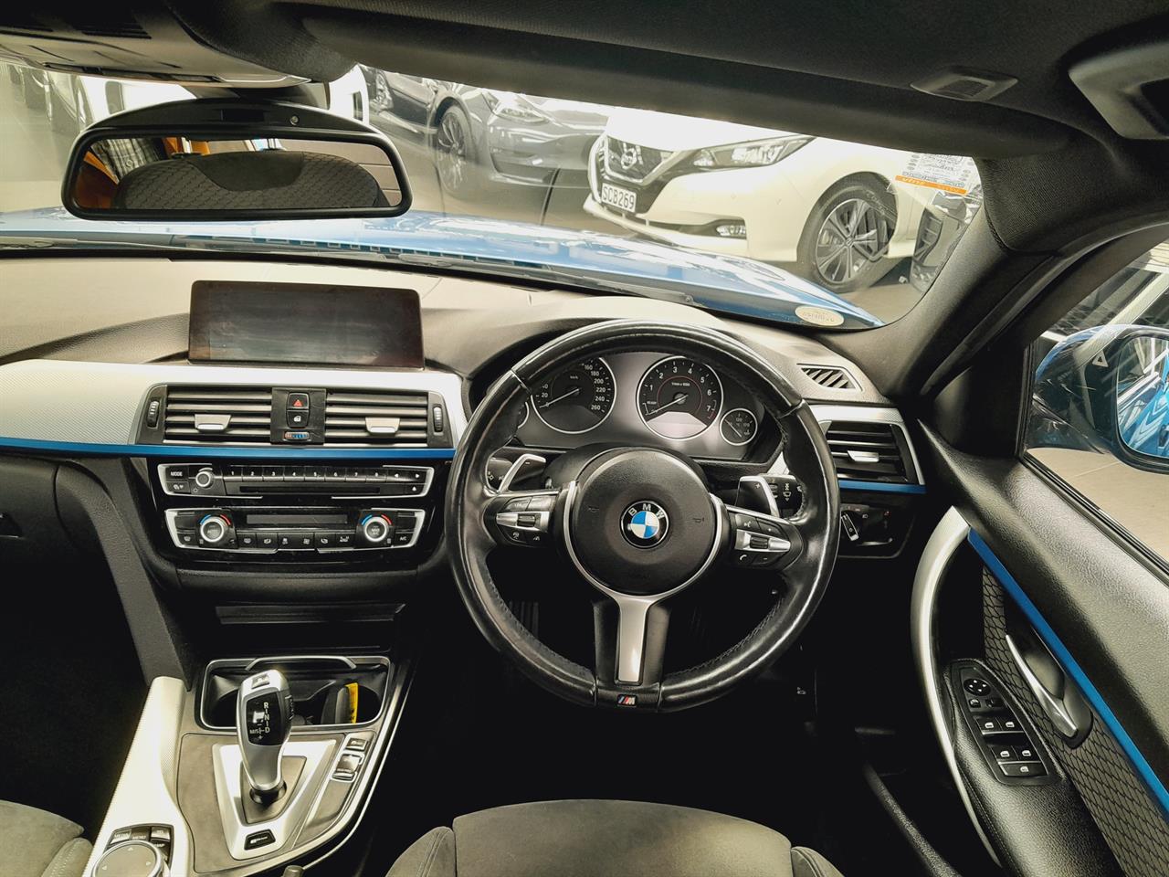 2016 BMW 330e