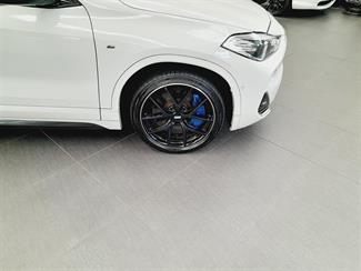 2021 BMW X2 - Thumbnail