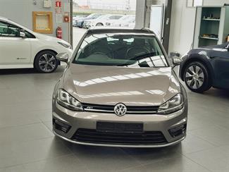 2016 Volkswagen Golf - Thumbnail