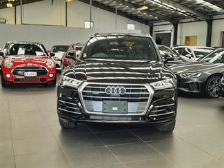 2020 Audi Q5 - Thumbnail