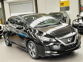 2018 Nissan Leaf - Thumbnail