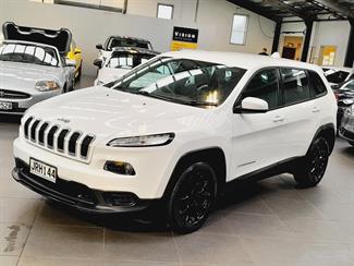 2016 Jeep Cherokee - Thumbnail