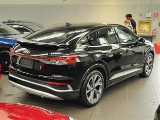 2022 Audi Q4 - Thumbnail