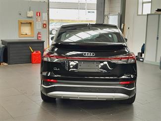 2022 Audi Q4 - Thumbnail