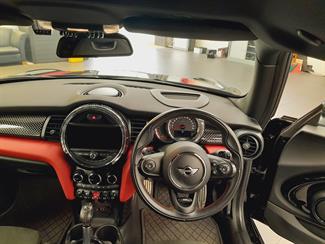 2018 Mini Cooper - Thumbnail
