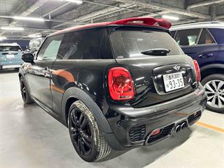 2018 Mini Cooper - Thumbnail