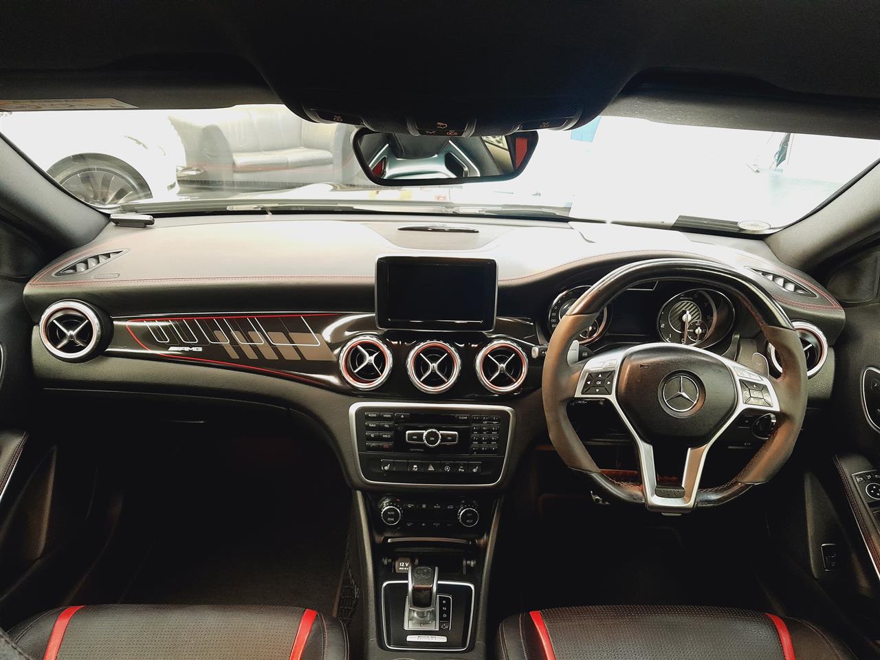 2015 Mercedes-Benz GLA 45