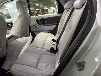 2016 Land Rover Discovery Sport - Thumbnail