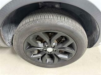 2016 Land Rover Discovery Sport - Thumbnail