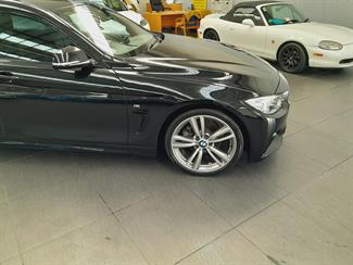 2017 BMW 420i - Thumbnail