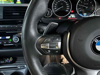 2016 BMW 330e - Thumbnail