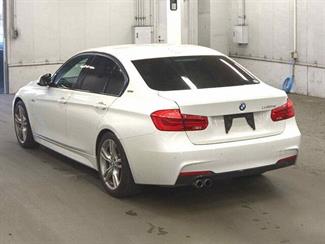 2016 BMW 330e - Thumbnail