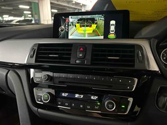 2016 BMW 330e - Thumbnail