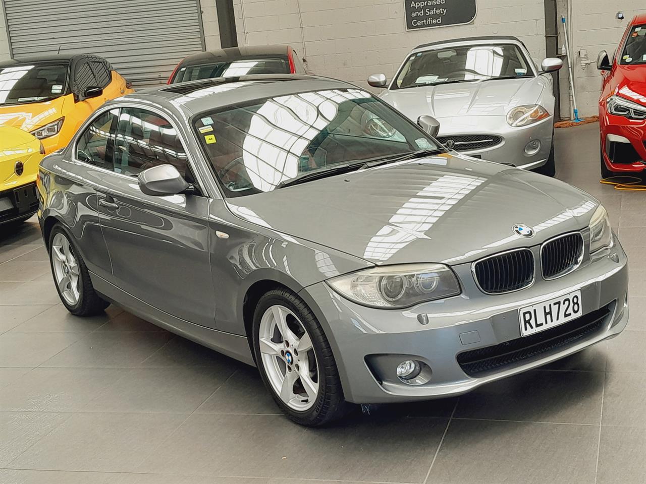 2011 BMW 120i