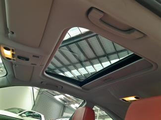 2011 BMW 120i - Thumbnail