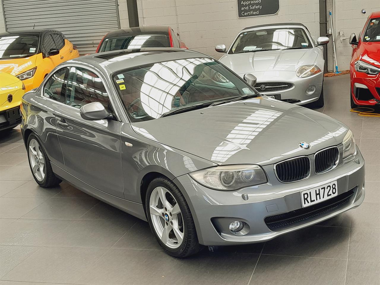 2011 BMW 120i