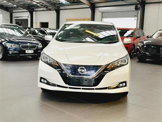 2019 Nissan Leaf - Thumbnail