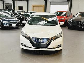 2019 Nissan Leaf - Thumbnail