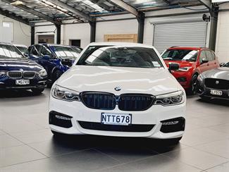 2017 BMW 530e - Thumbnail