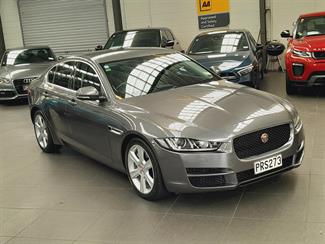 2015 Jaguar XE - Thumbnail