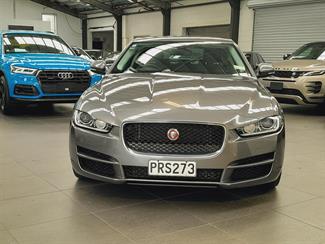 2015 Jaguar XE - Thumbnail