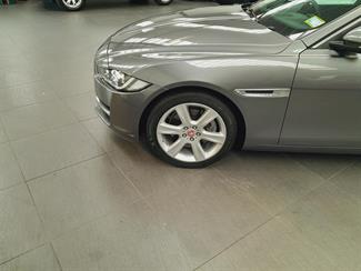 2015 Jaguar XE - Thumbnail