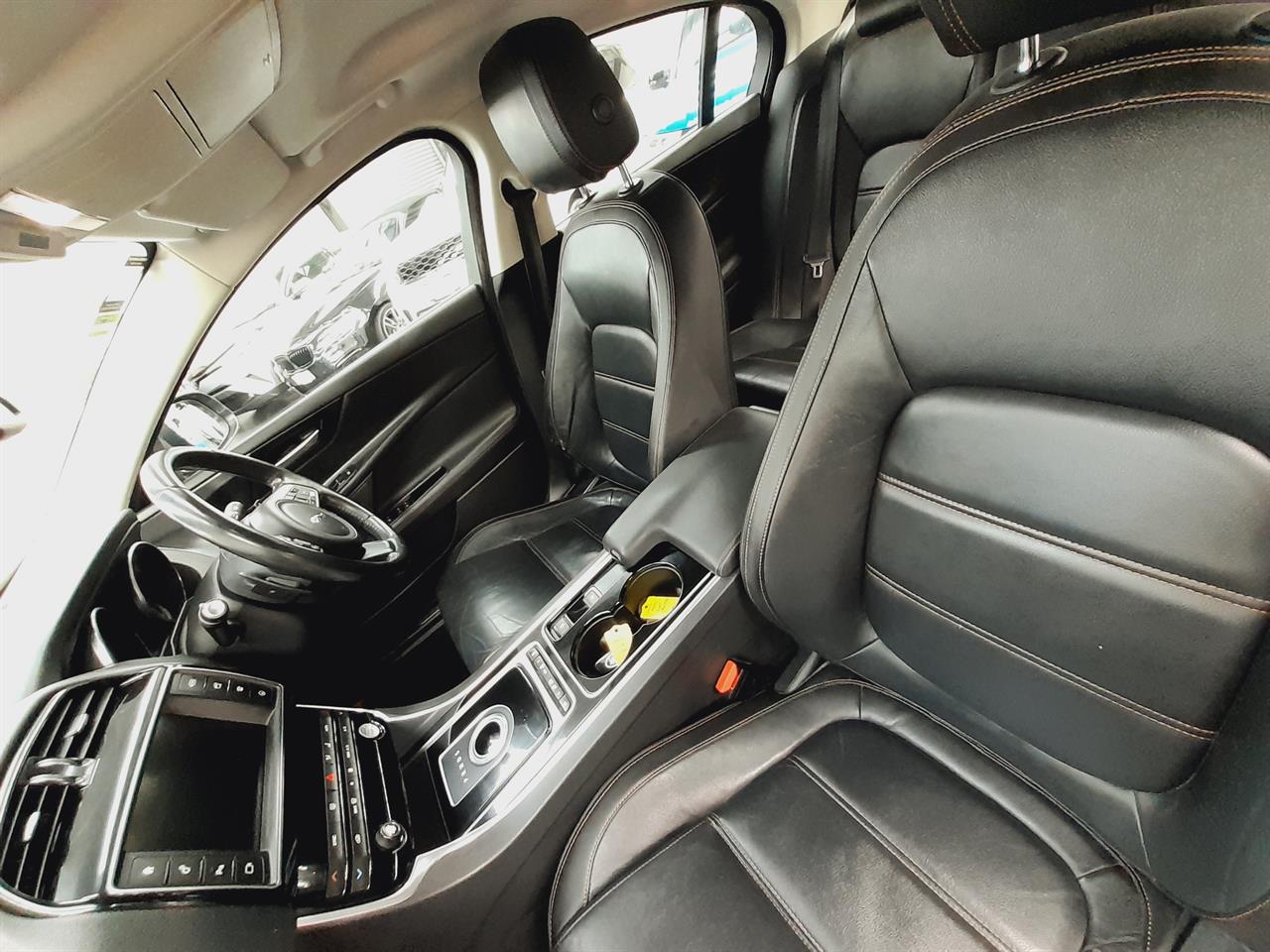 2015 Jaguar XE