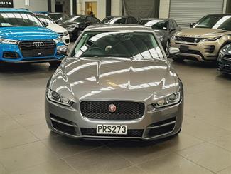 2015 Jaguar XE - Thumbnail