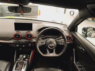 2021 Audi SQ2 - Thumbnail