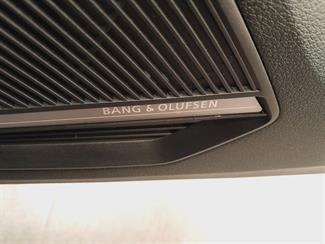 2021 Audi SQ2 - Thumbnail