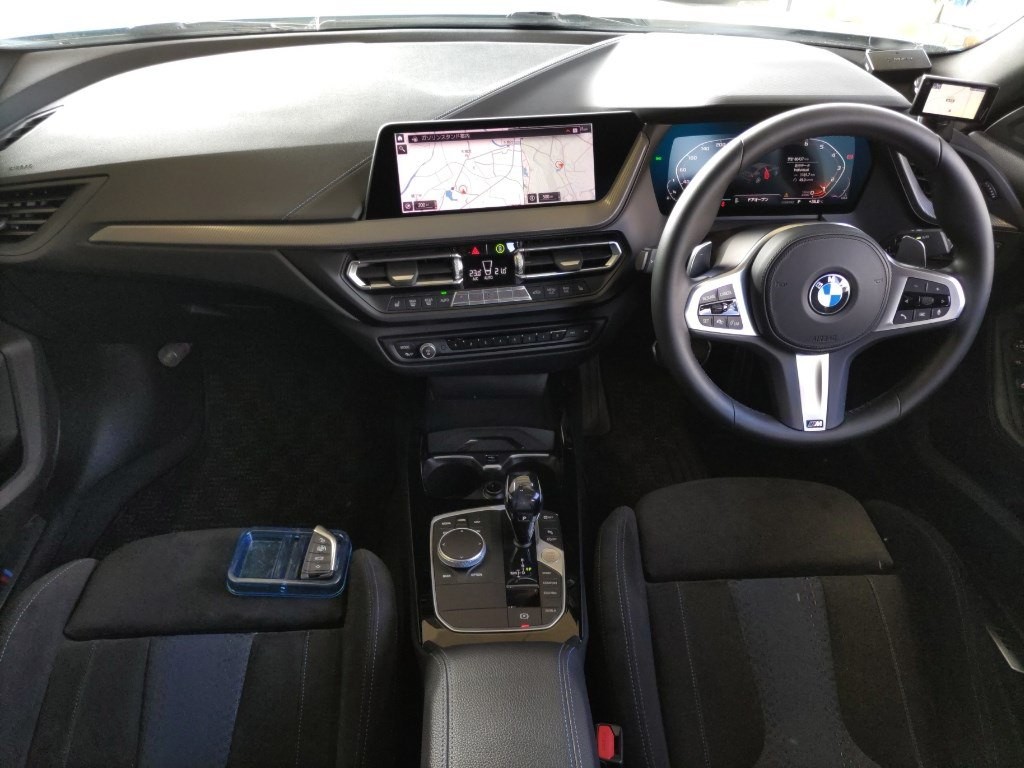 2020 BMW M235i