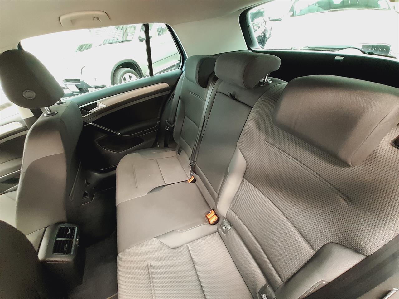 2016 Volkswagen Golf