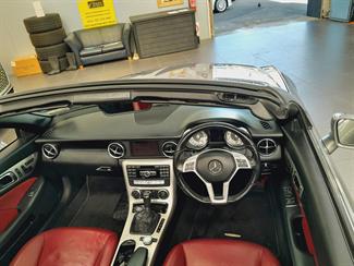 2012 Mercedes-Benz SLK 200 - Thumbnail