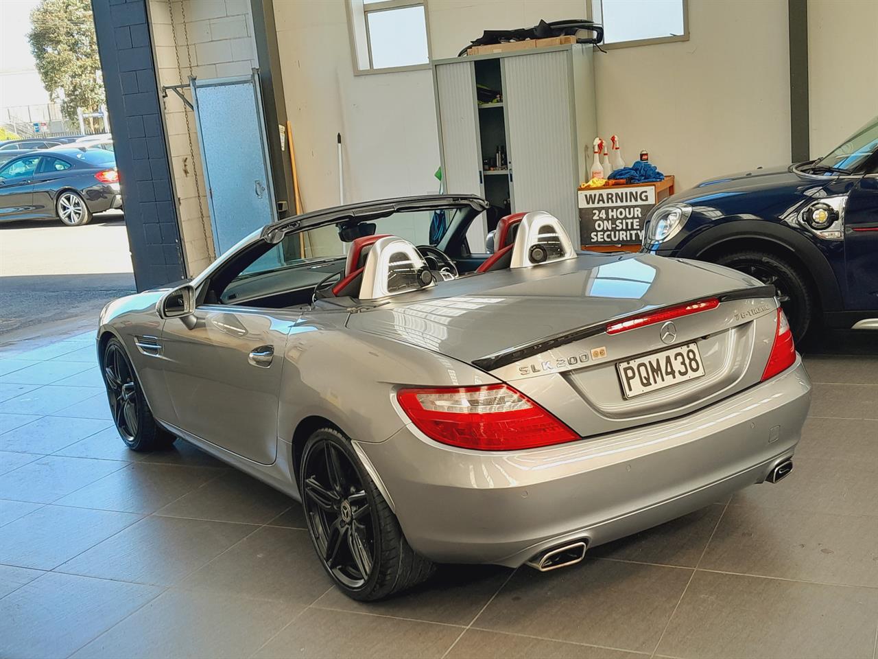 2012 Mercedes-Benz SLK 200