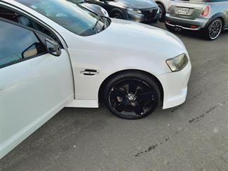 2008 Holden Commodore - Thumbnail
